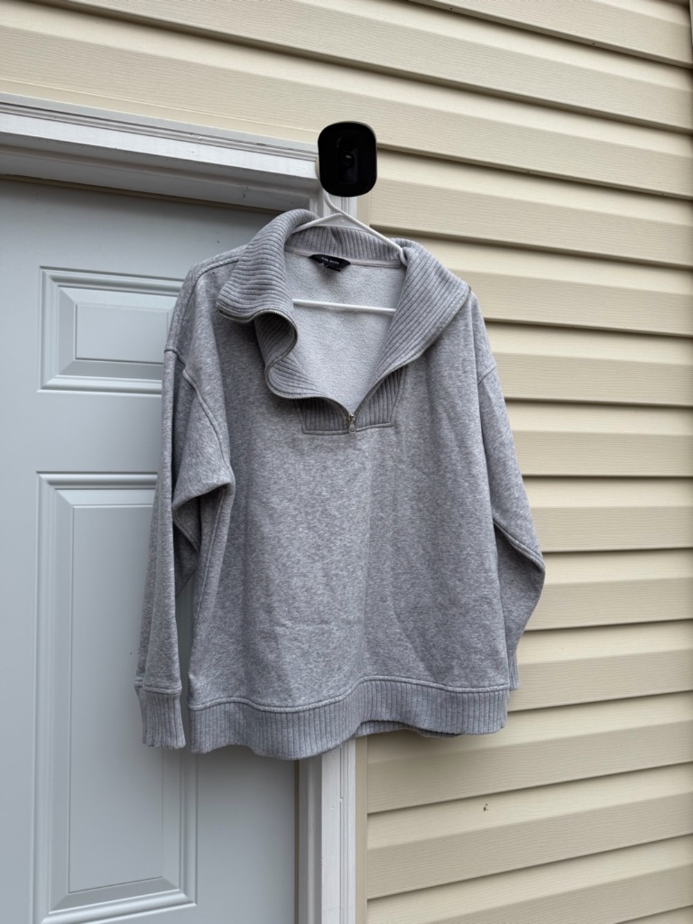 Women’s Heavy Gray Quarter-Zip Top by Rae Mode sz Large